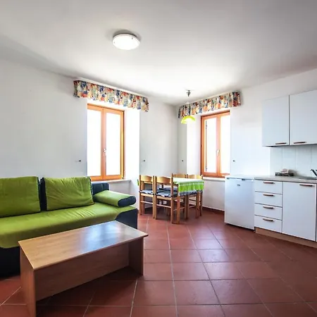 Apartments Punta Piran Exterior photo